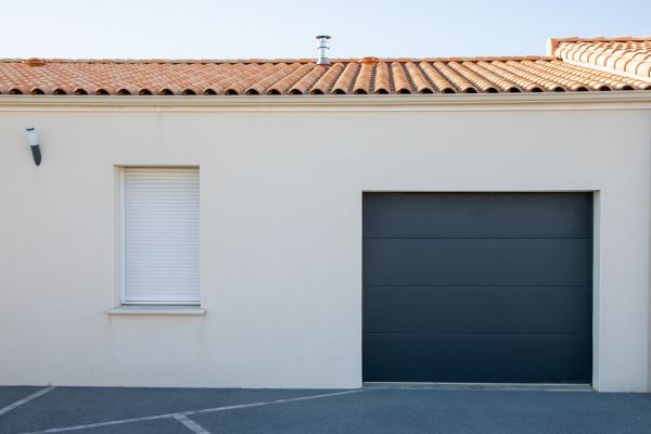 Garage Window Replacement in Canyon Lake