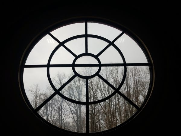 Circular Window Replacement in Canyon Lake