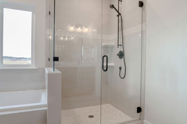 Shower Window Installation in Canyon Lake